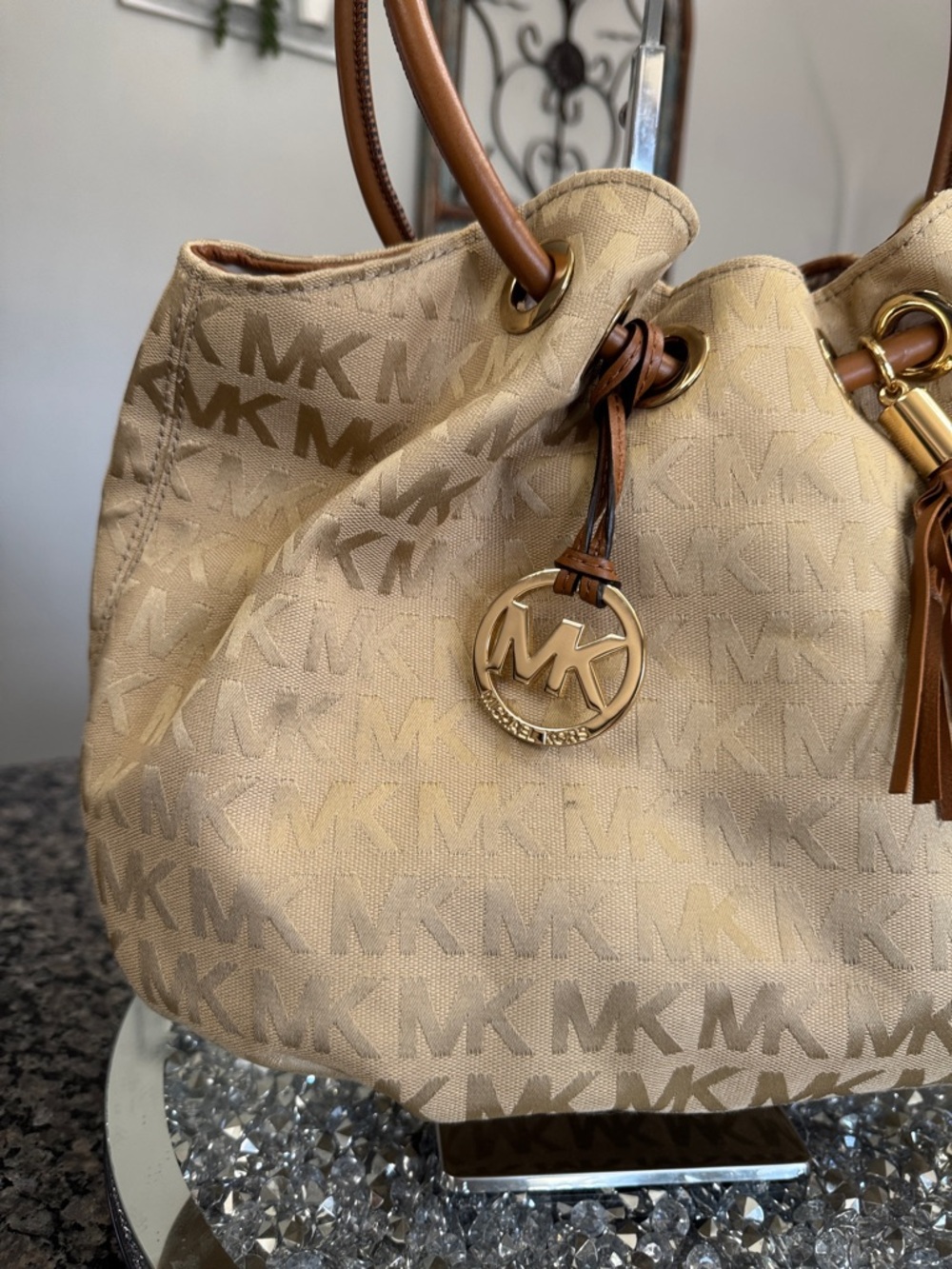 Michael Kors Beige MK Monogram Round handle Tote EUC - Picture 3 of 16